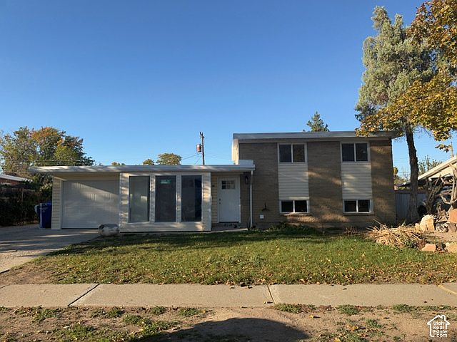 1st image of 4380 W Rutgers Ave