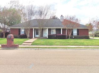 500 Black Jack Cv, Brandon, MS 39047