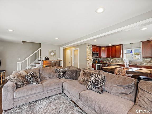 5th image of 38 Linwood Street
