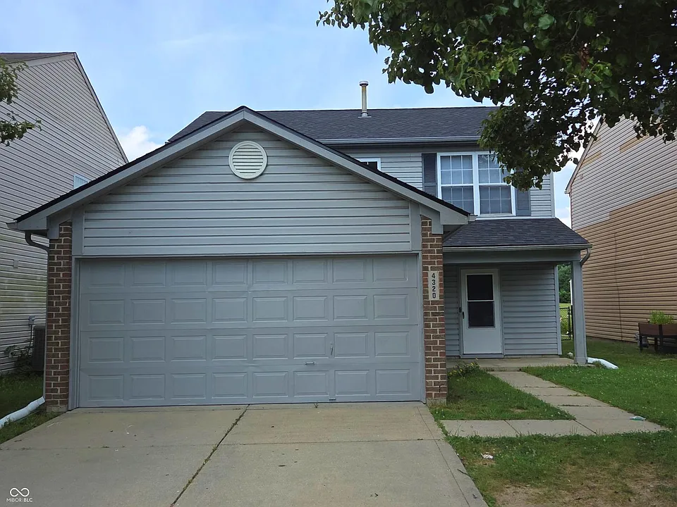 4320 Village Bend Ln