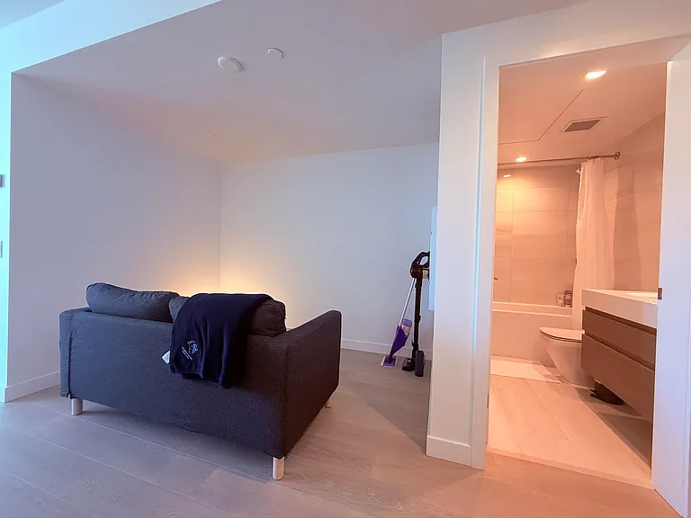 6537 Telford Ave #1303 — Photo 8