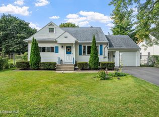 18 Marion Blvd, Glenville, NY 12302