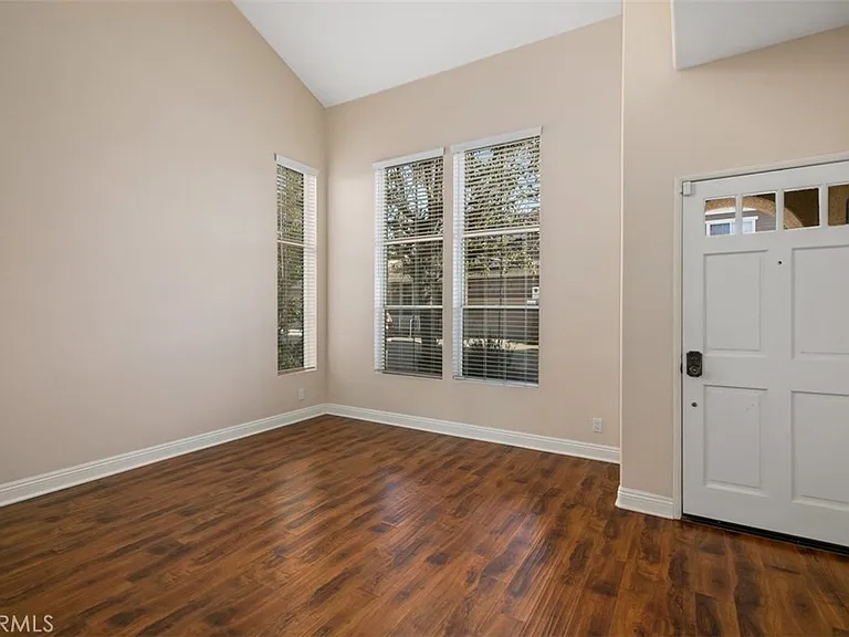 9 Acorn Rdg — Photo 15