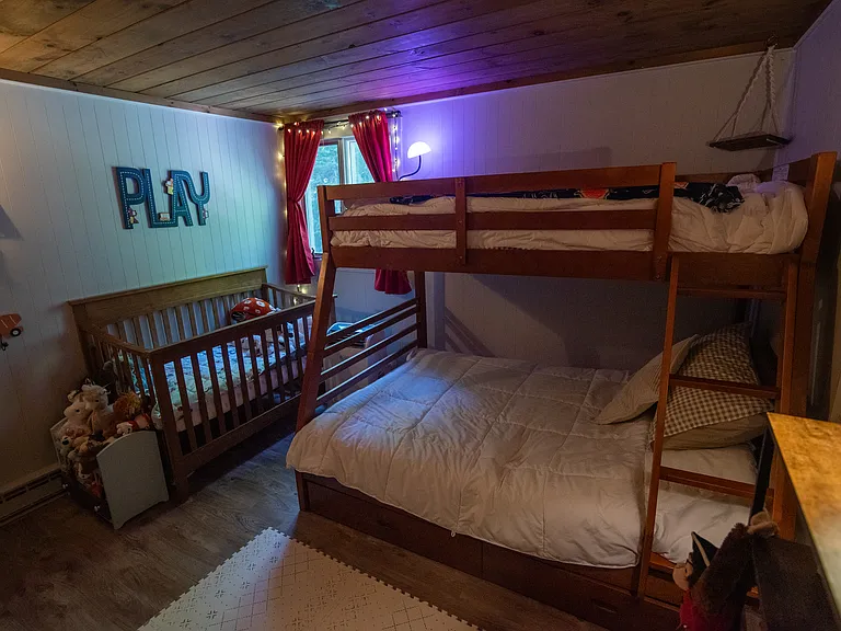 108 Ashuelot Dr — Photo 31