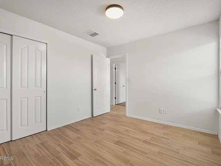 14121 Tierra Halcon Dr — Photo 13