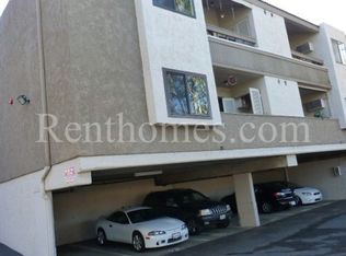 6725-211A Mission Gorge Rd, San Diego, CA 92120