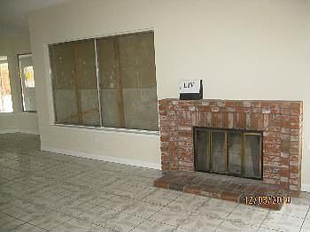 4th image of 13806 Sylmar Dr