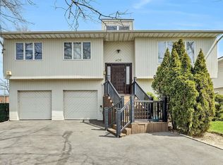 408 Howard Ave, Woodmere, NY 11598