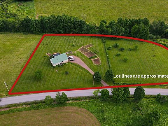 5th image of 1510 Town Brook Rd