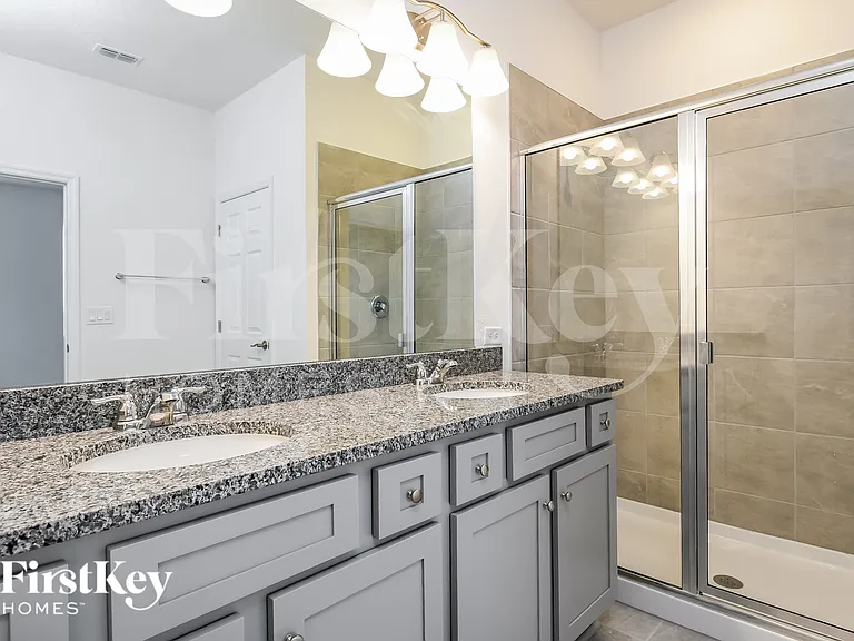 1618 Isleta Loop — Photo 10