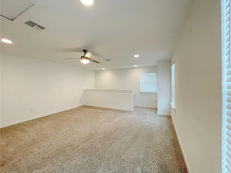 2316 Clemence Ln — Photo 23