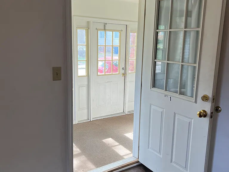 1723 Clawson St #1 — Photo 3