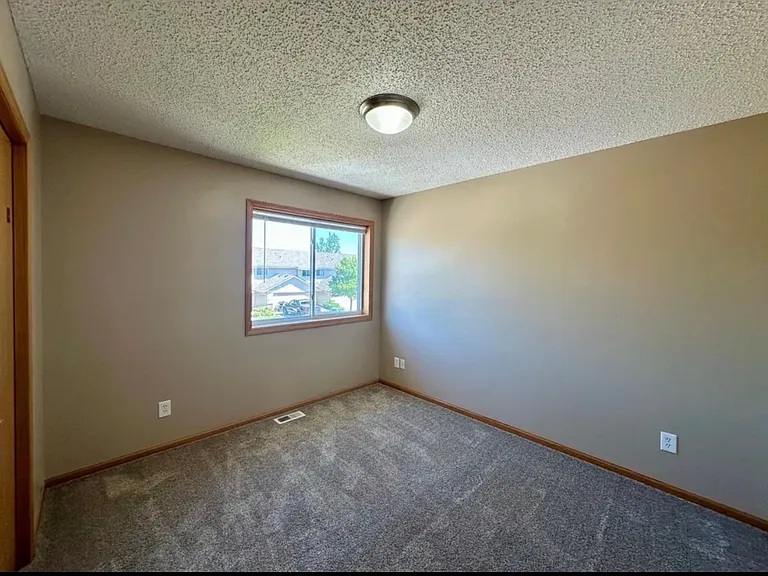 6960 91st St NE — Photo 14