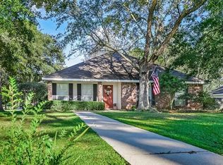 199 Cherokee Dr, Abita Springs, LA 70420