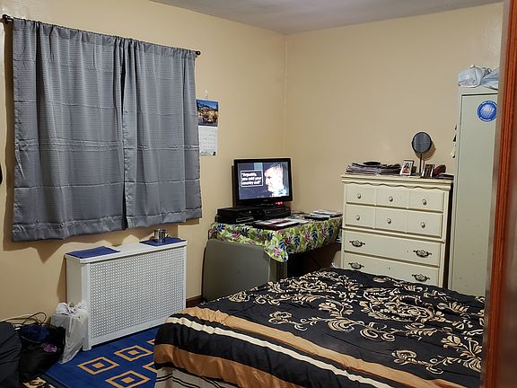 5th image of 7718A 249th St #18A