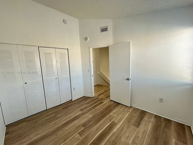 6255 Kendale Lakes Cir #225 — Photo 40