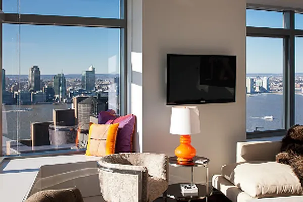 Sold by Corcoran | media 19