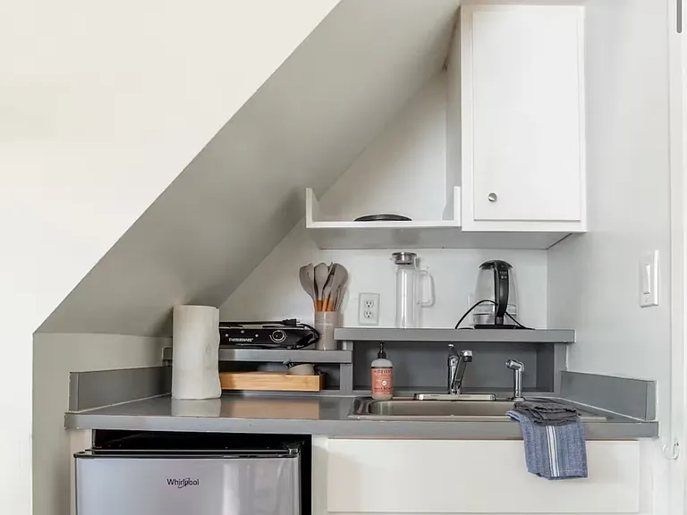 280 State St #2 — Photo 11