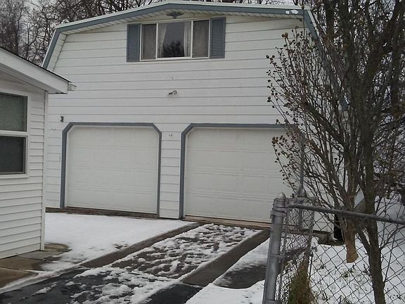 3rd image of 531 N Gates Ave