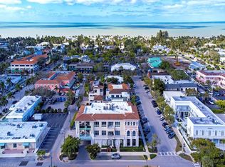 382 12th Ave S #3, Naples, FL 34102