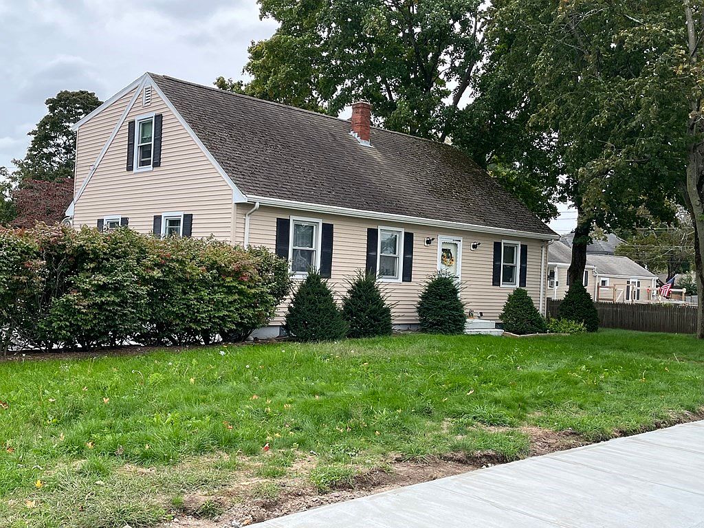 610 Newport Ave, Attleboro, MA 02703 Zillow