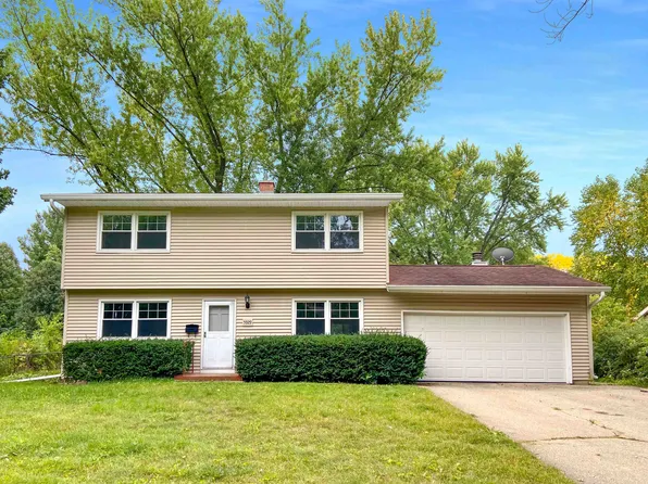 5929 Mayhill Dr, Madison, WI 53711