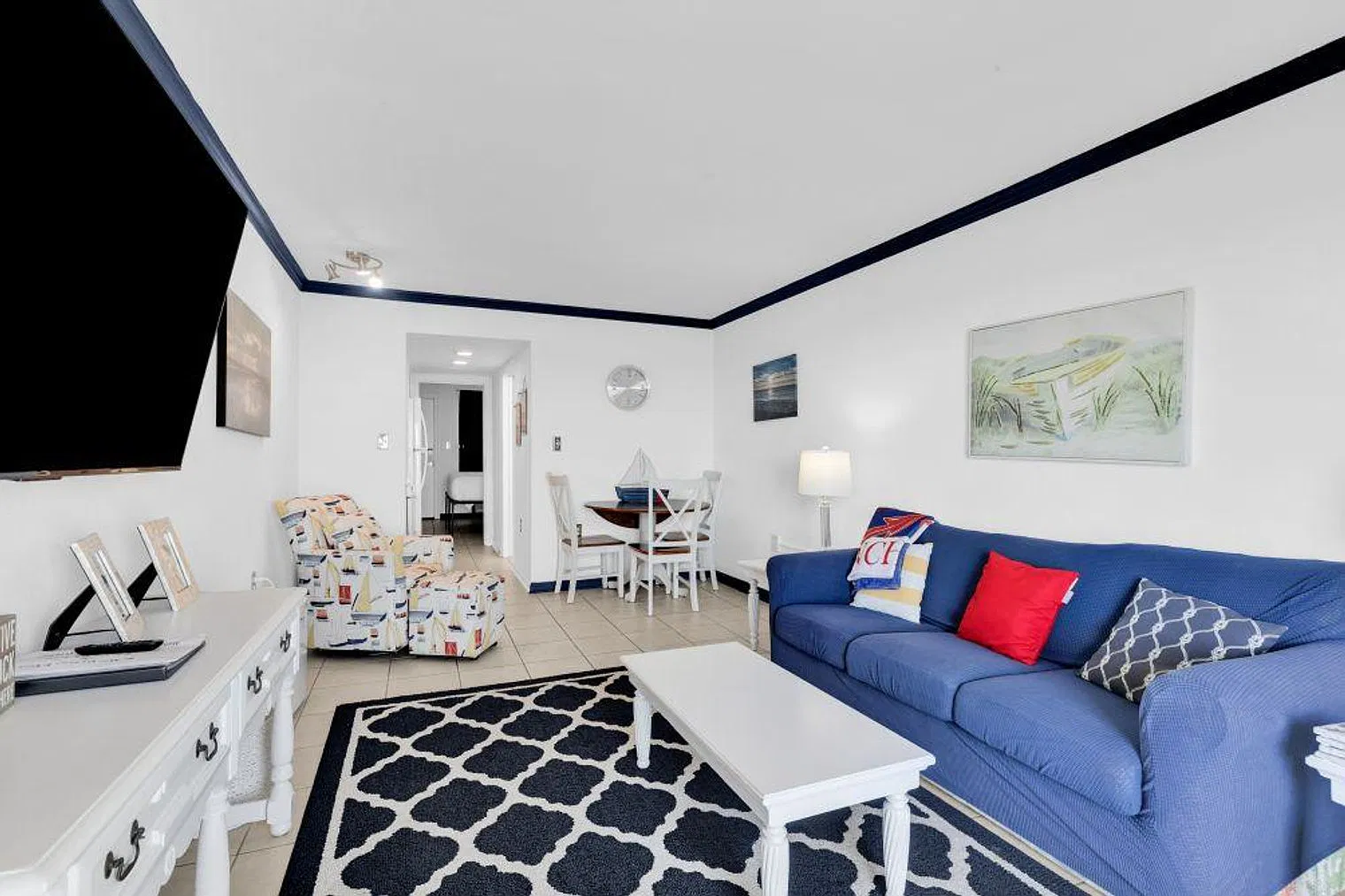 1 bed, 1.0 bath, 462 sqft, $2,340 — Photo 3