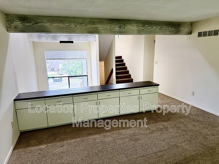 3420 Augusta Dr #1 — Photo 6