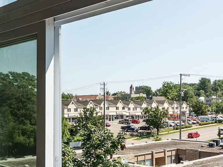 G3 Apartments — Photo 32