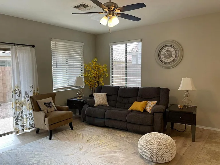 3802 E Flower Ct — Photo 9