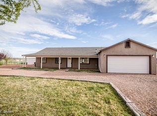 2715 E Walnut Dr, Taylor, AZ 85939