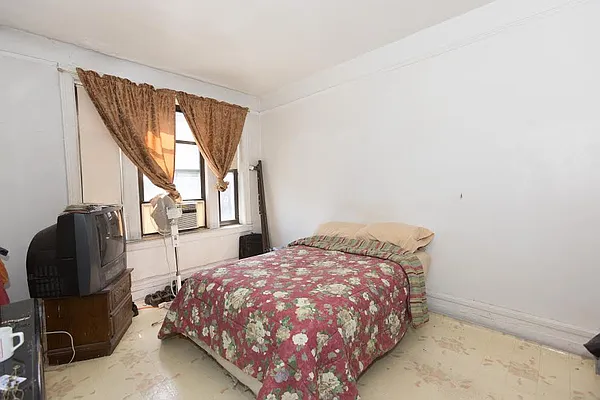 Sold by Keller Williams City Views Realty | media 23