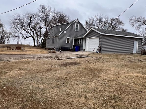 1835 290th St, Bellingham, MN 56212
