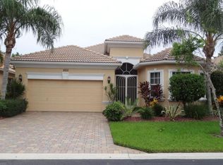 10090 Armani Dr, Boynton Beach, FL 33437