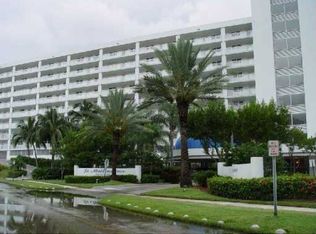 17700 N Bay Rd APT 302, Sunny Isles Beach, FL 33160