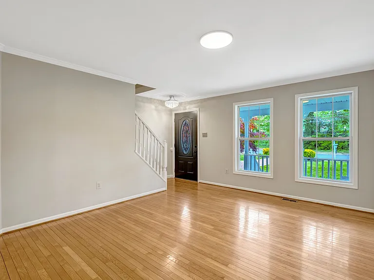 10929 Park Rd — Photo 6