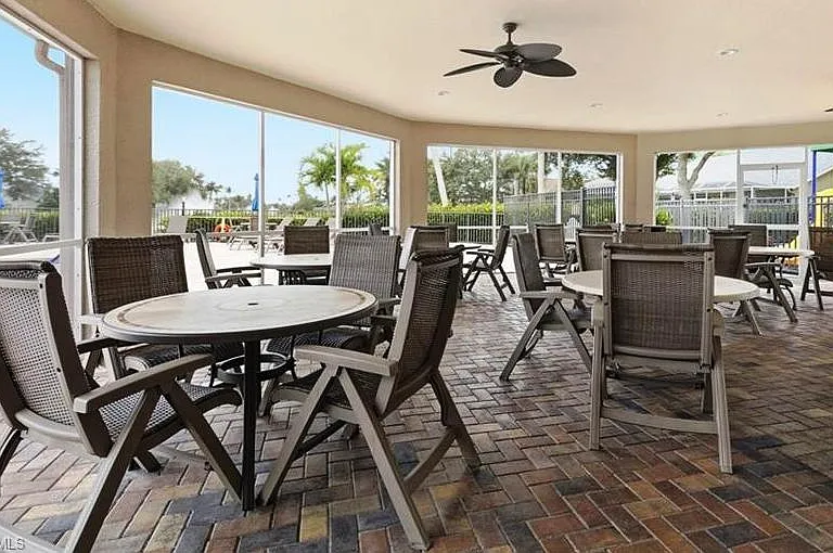 8216 Ibis Cove Cir #B-215 — Photo 26