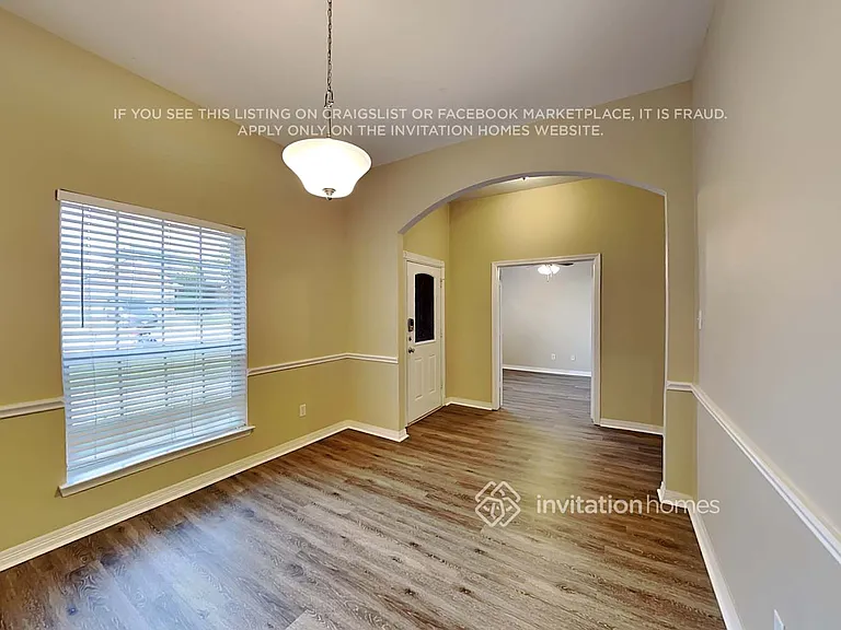 110 Clyde Dr — Photo 4