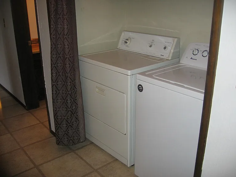 1166 Rimrock Dr — Photo 11