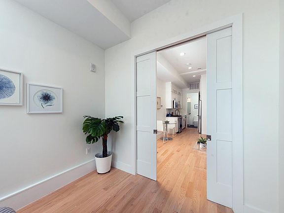 Bedroom to Living Room Passage