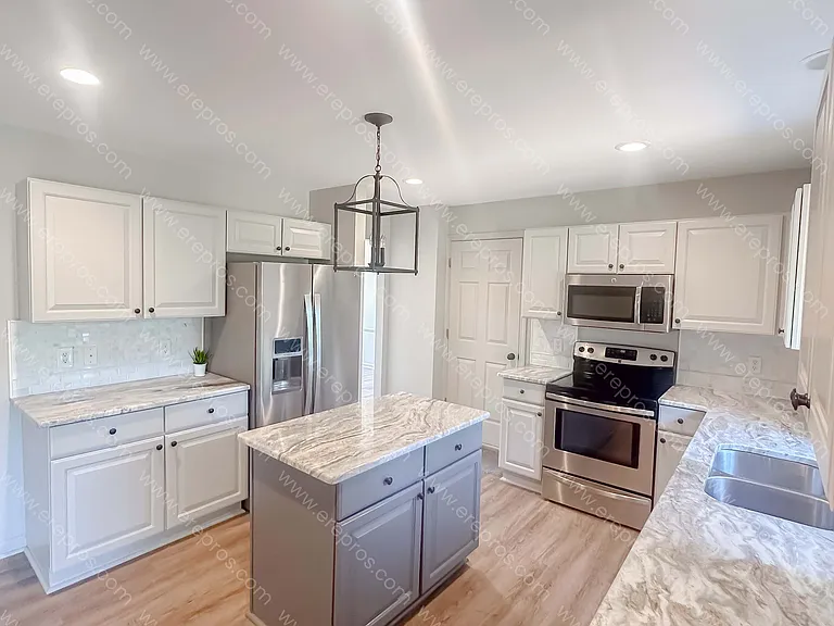 4331 Redding Cir — Photo 13