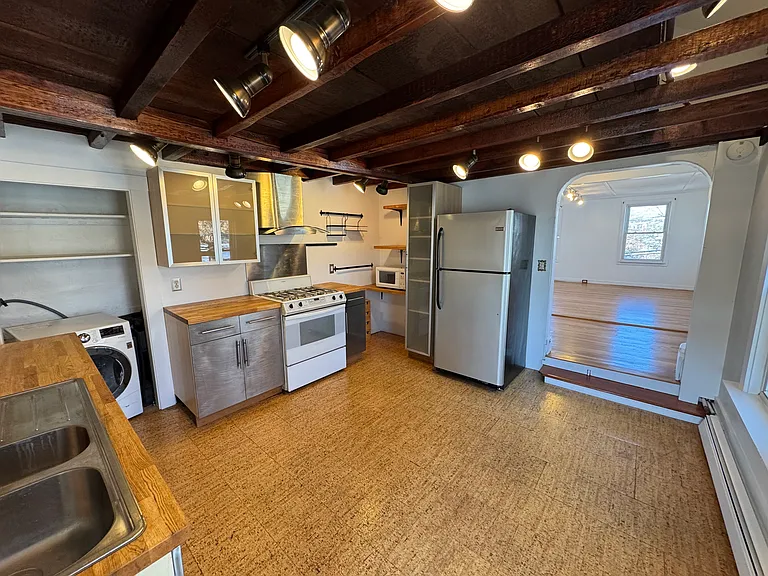 15 Tremont St #2 — Photo 1