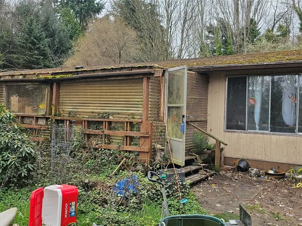 8735 SW Van Olinda Road, Vashon, WA 98070