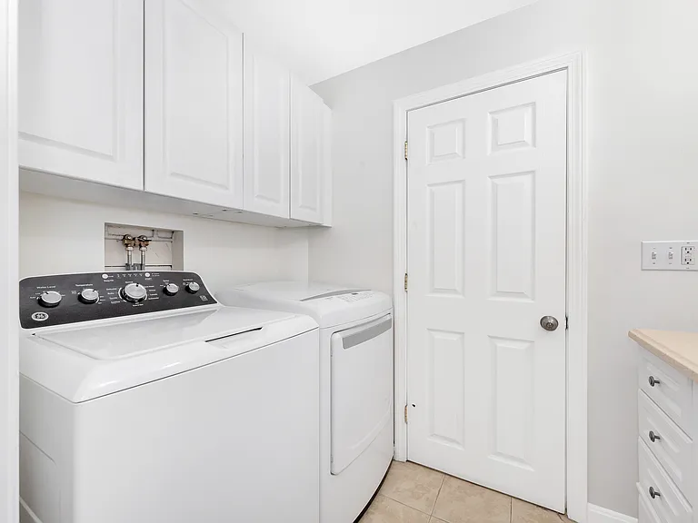 48 Prospect St #Townhouse A — Photo 5