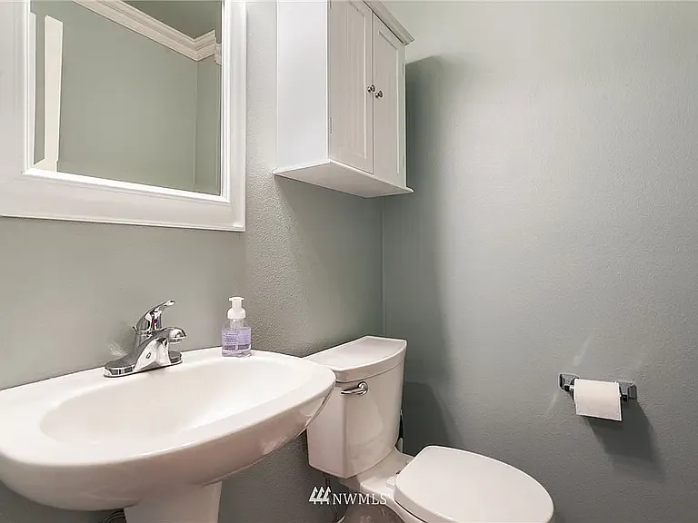 7118 Autumn Ave SE — Photo 5