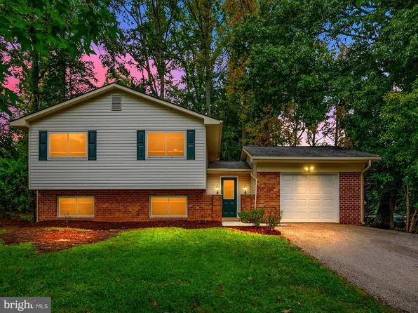 100 Oak Dr, Annapolis, MD 21403