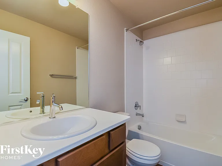 6922 Shunka Ln — Photo 14