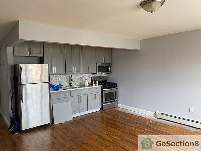 1st image of 207 Beach 31st St #2