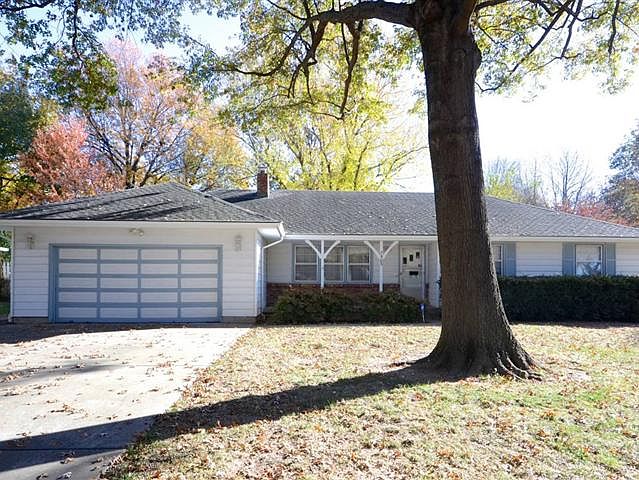 1st image of 7505 Crescent Dr
