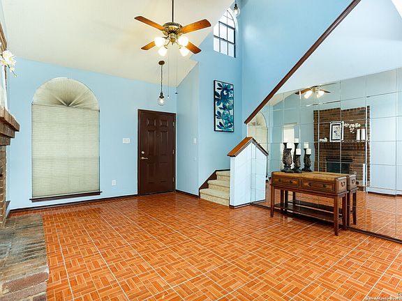 4th image of 11419 RED FEATHER LN